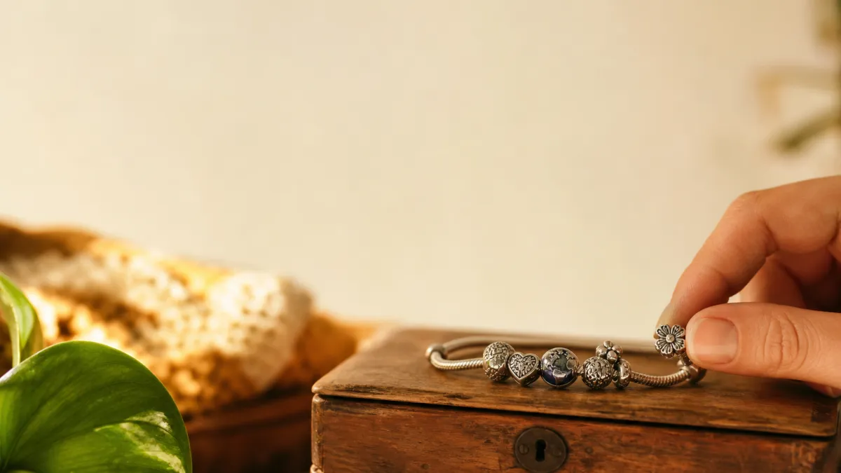 Pandora : tout savoir sur la marque de bijoux incontournable